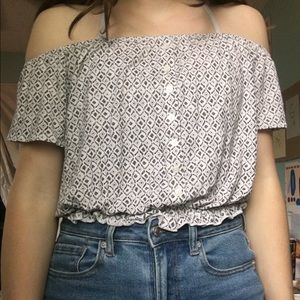 Off the shoulder crop top white
